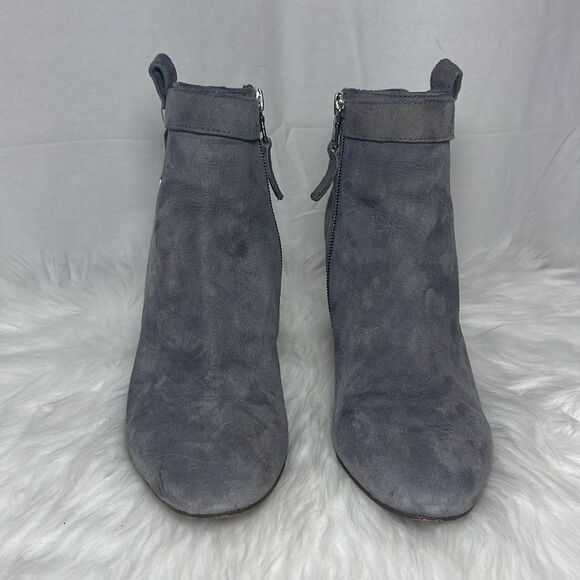 LRL Lauren Ralph Lauren Brin Grey Suede Heeled Booties Sz 7 - Picture 2 of 6